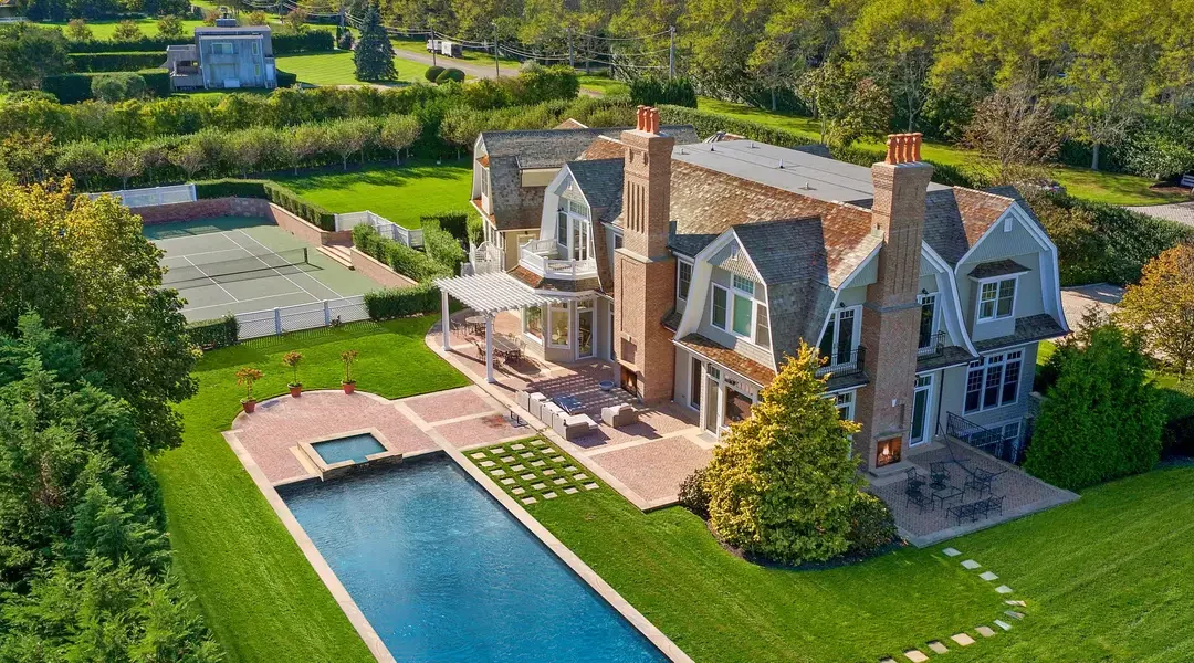 Watch Big House Presentation by Southold Civics